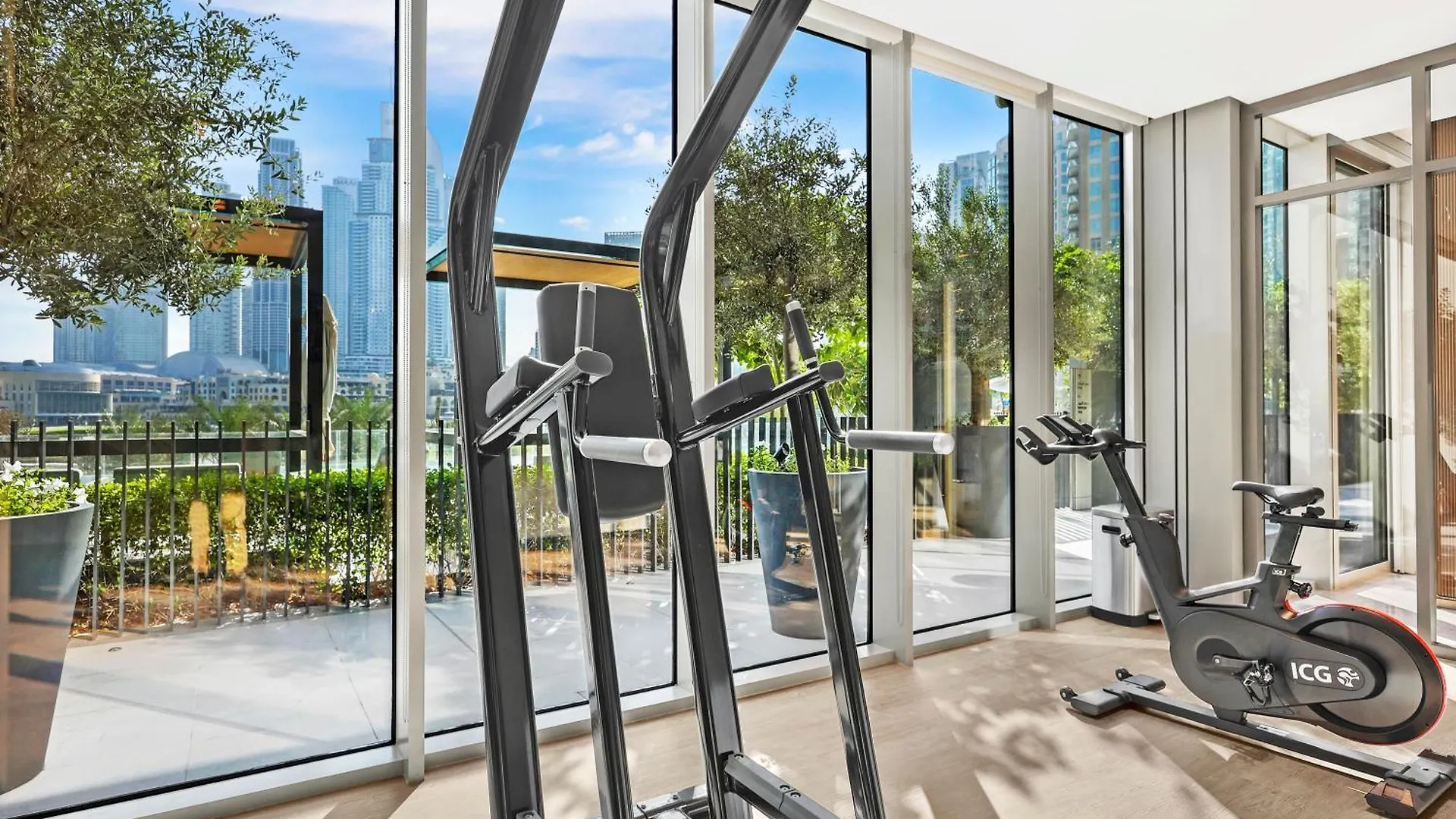 Apartment First Class 1Br Heart Of Tranquility Dubai